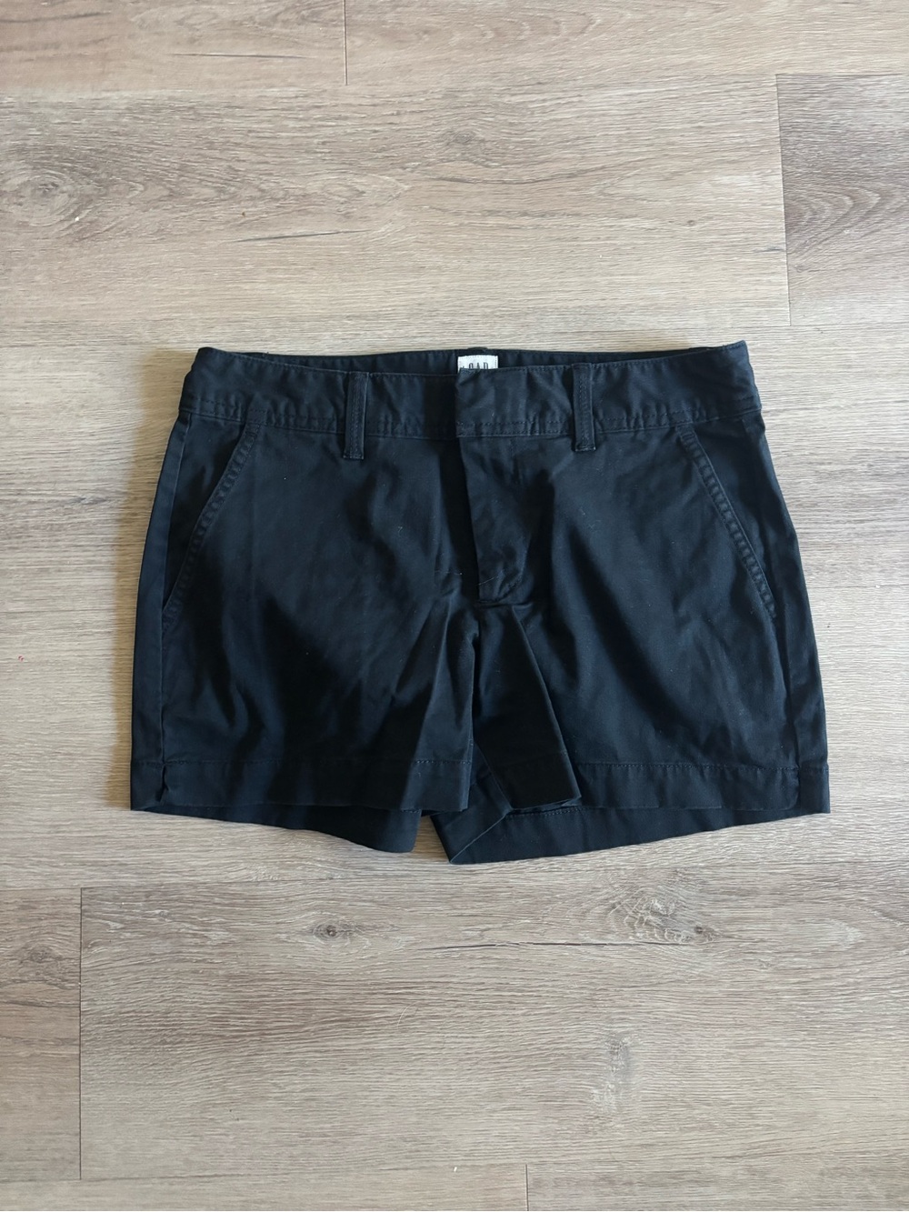 GAP Black Women's City Shorts